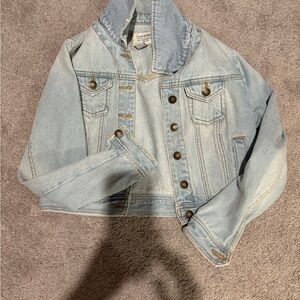 Cropped Light Blue Denim Jacket